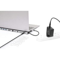 MANHATTAN USB-C ÜPD 11in1-Dockingstation MST für 3 Monitore